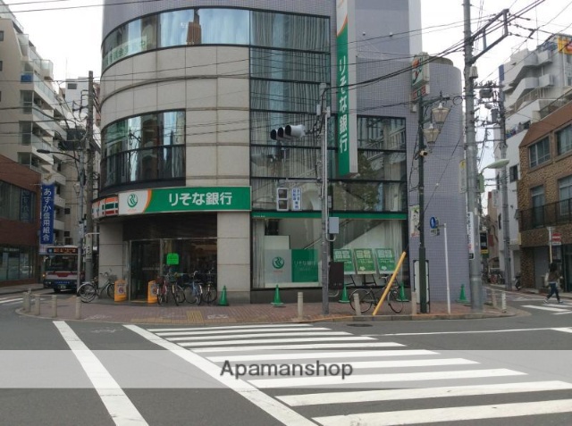 銀行　りそな銀行　蒲田支店（銀行）まで410m