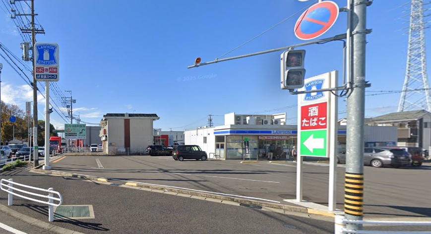 コンビニ　ローソン 小牧山北町店（コンビニ）まで333m