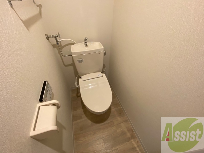 トイレ　ウォシュレット機能がついたトイレ。安心して使用できますね。