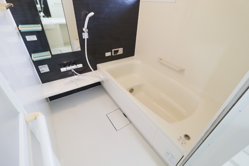 バス・シャワールーム　図面と現状に相違がある場合には現状を優先