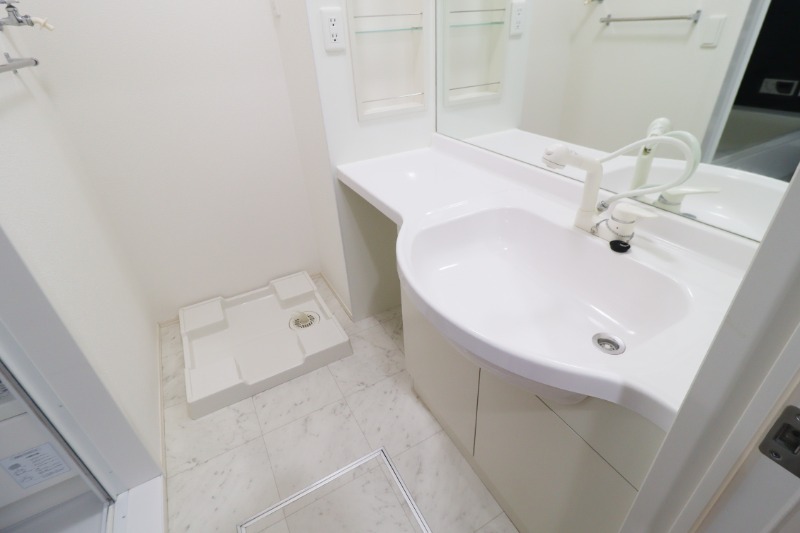 洗面設備　図面と現状に相違がある場合には現状を優先