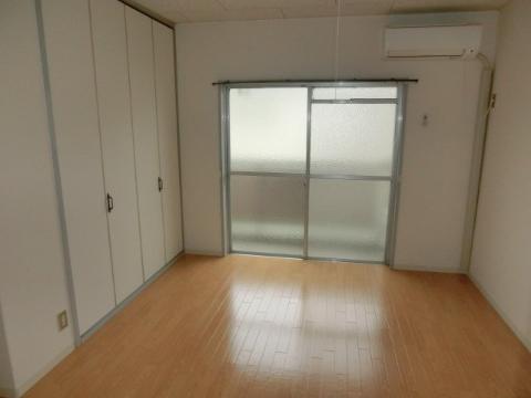 居室・リビング　洋室