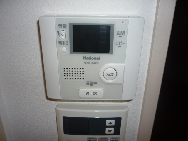 セキュリティ　屋根付　大型駐輪スペース