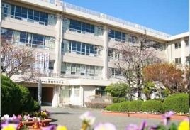 中学校　川崎市立宮前平中学校（中学校）まで735m