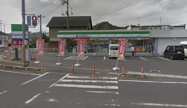 コンビニ　ファミリーマート玉野長尾店（コンビニ）まで97m