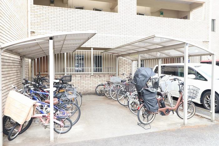 その他共有部分　屋根付き駐輪場
