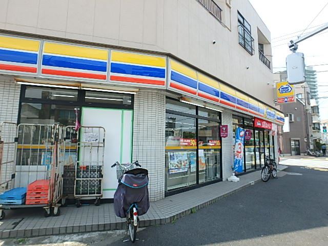 コンビニ　ミニストップ（コンビニ）まで350m