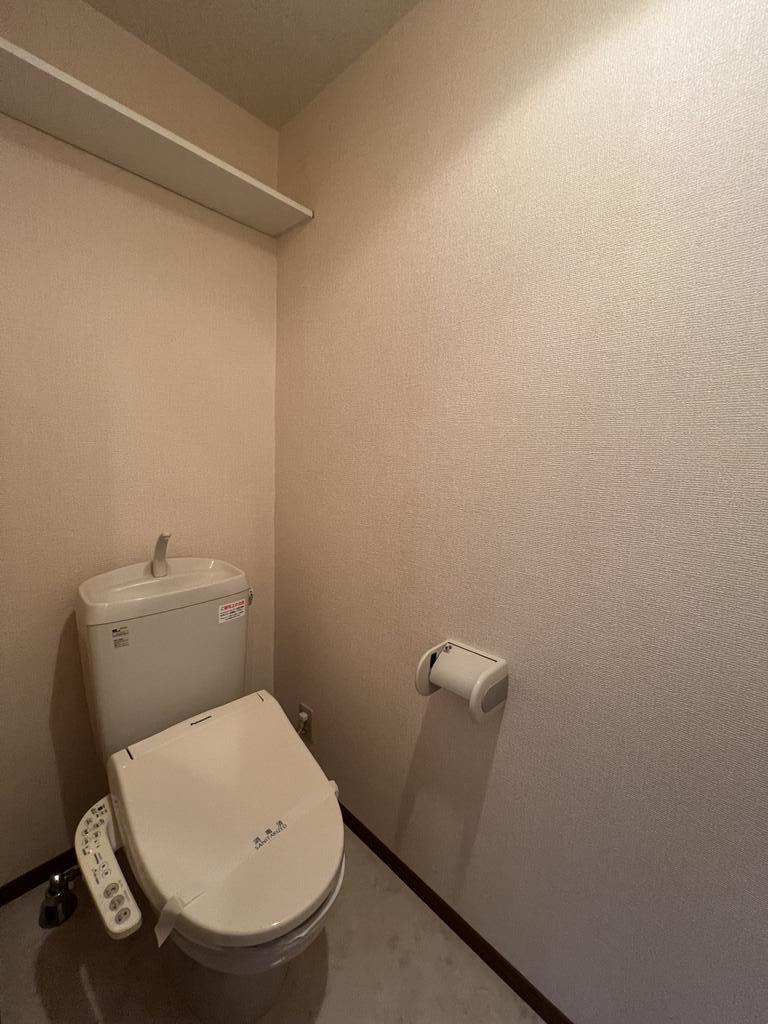 リビングタウン加美北のトイレ写真