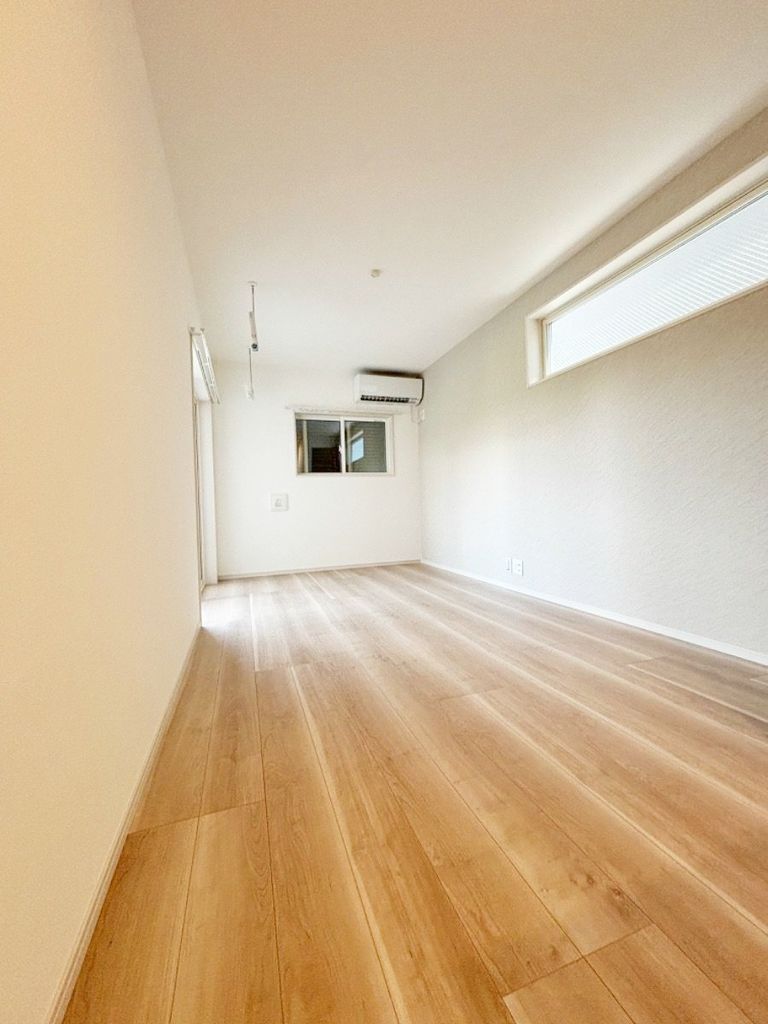 MELDIA町田IIの居間写真