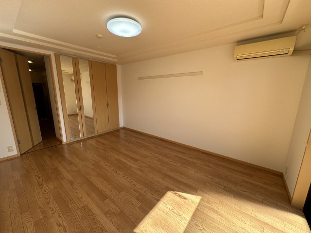 メープルガーデンの居間写真