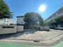 中学校　静岡市立安倍川中学校（中学校）まで889m