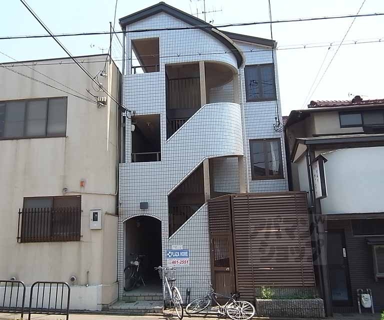 建物外観　立命館エリアのお部屋探しはアパマンショップ北大路店まで！