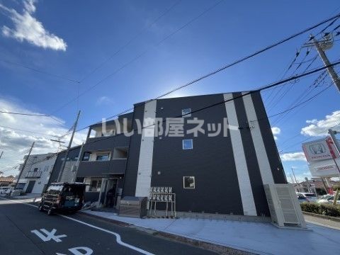 【ジーメゾン春日部豊町の建物外観】