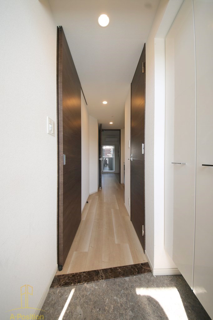 玄関　スワンズシティ大阪城北詰