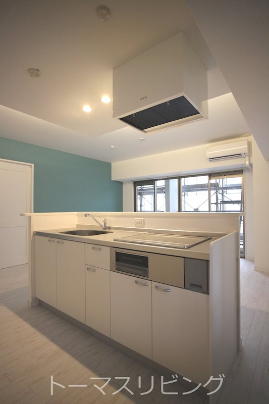 キッチン　※写真は北欧タイプです。