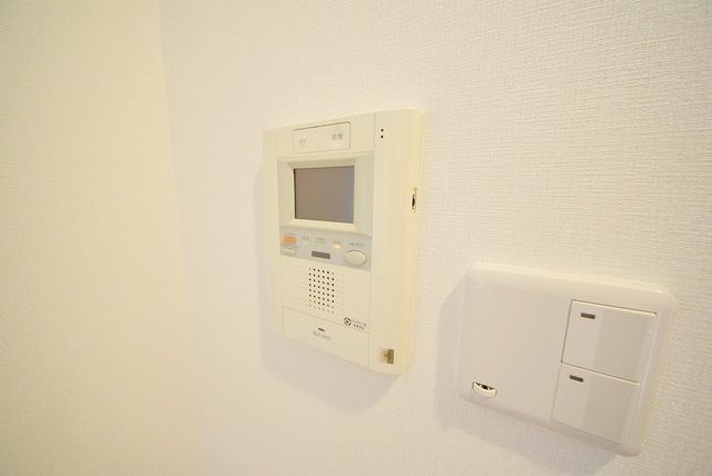 【中央区湊のマンションのセキュリティ】