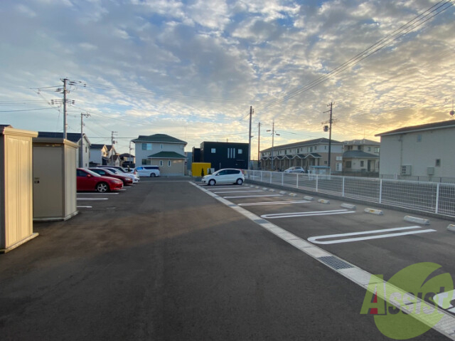 【岩沼市押分のアパートの駐車場】