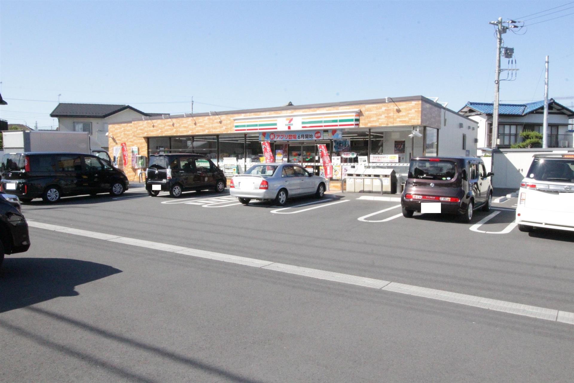 コンビニ　セブンイレブン高崎上小鳥店（コンビニ）まで429m
