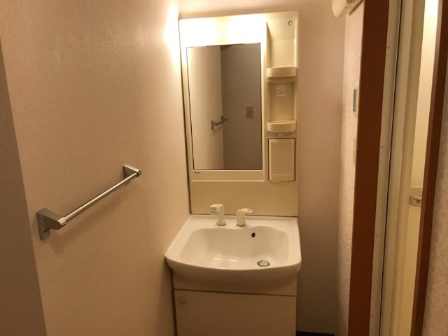 洗面設備　洗髪洗面化粧台