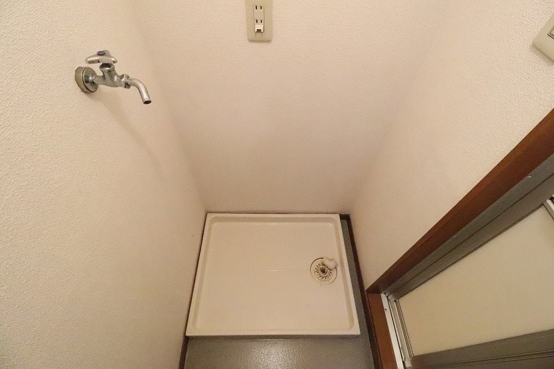 洗面設備　別部屋写真使用