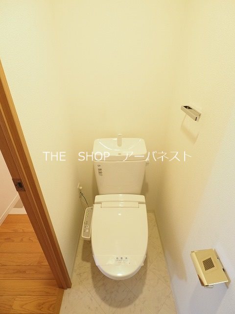 トイレ　シャワー機能付きトイレ