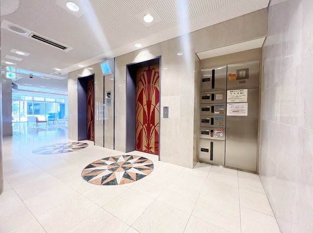 その他共有部分　防犯カメラ付きエレベーター