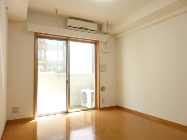 居室・リビング　居室※別部屋参考写真
