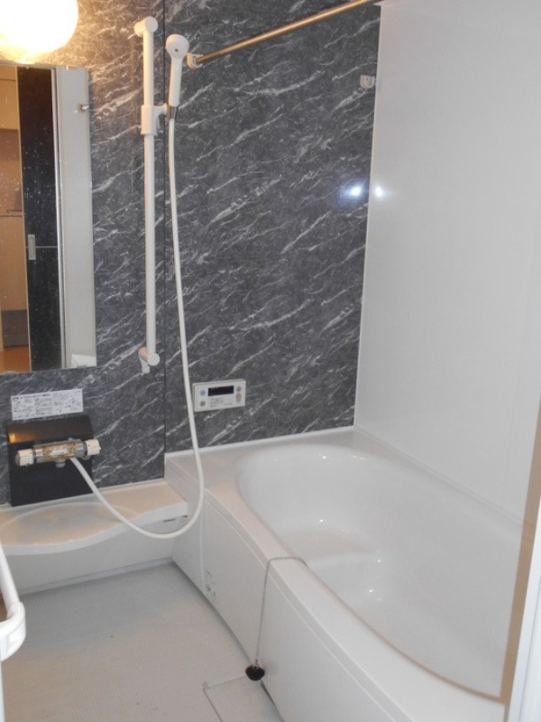 バス・シャワールーム　図面と現状に相違がある場合には現状を優先