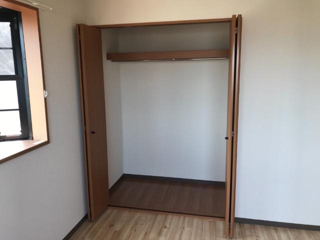 収納　クローゼット