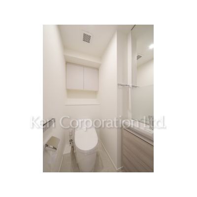 トイレ　同タイプ3階のお部屋を撮影。仕様が異なることがあります。