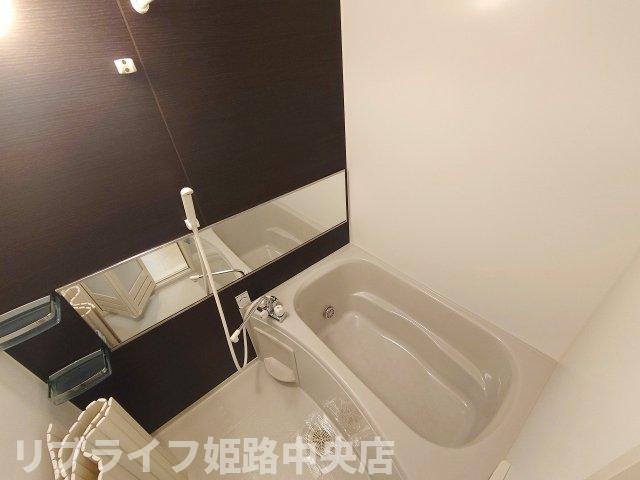 バス・シャワールーム　写真は別室参考