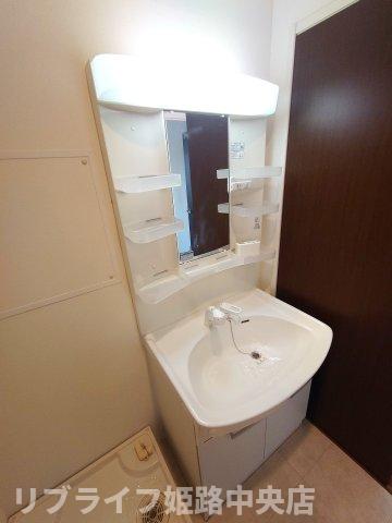 洗面設備　写真は別室参考