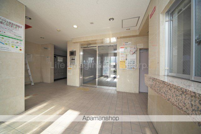 ロビー　ロビー