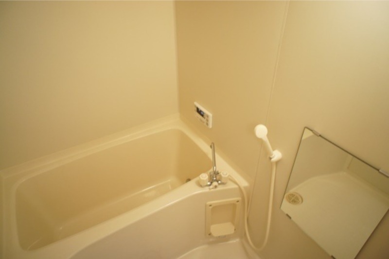 バス・シャワールーム　図面と現状に相違がある場合には現状を優先