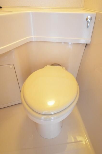 トイレ　★お部屋探しは株式会社タウンハウジング東京まで★