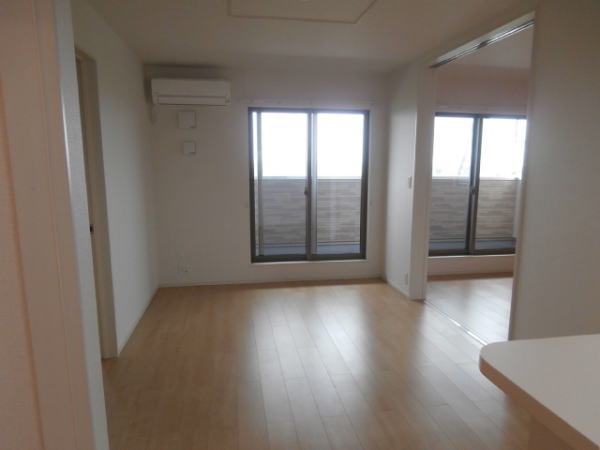 居室・リビング　同仕様