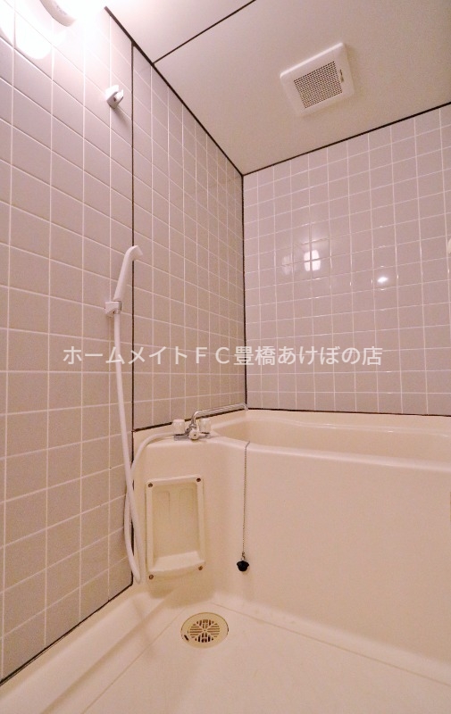 バス・シャワールーム　同型別部屋写真