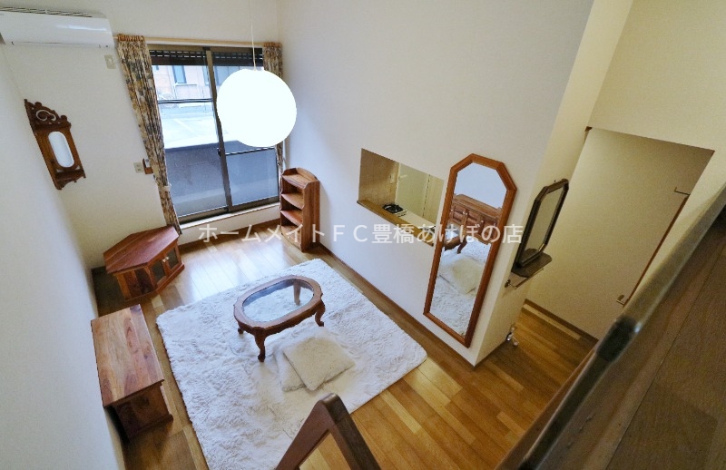 居室・リビング　同型別部屋写真