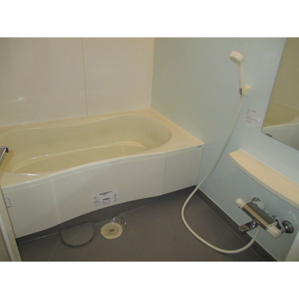 バス・シャワールーム　別室の参考写真です。※現況優先