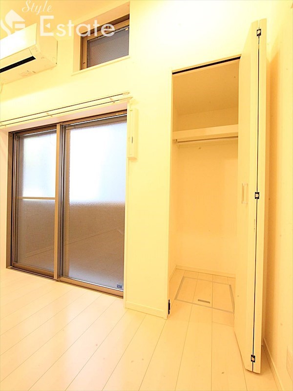 収納　クローゼット