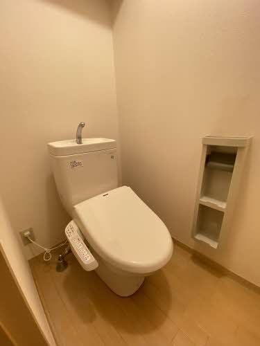 トイレ　トイレ