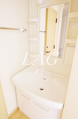 洗面設備　独立洗面台です。