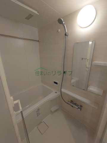 バス・シャワールーム　別部屋の参考写真です。