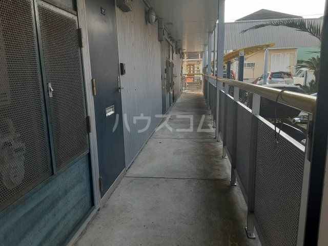ロビー