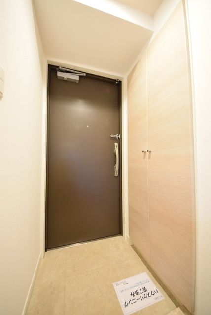 玄関　シューズボックス付き玄関