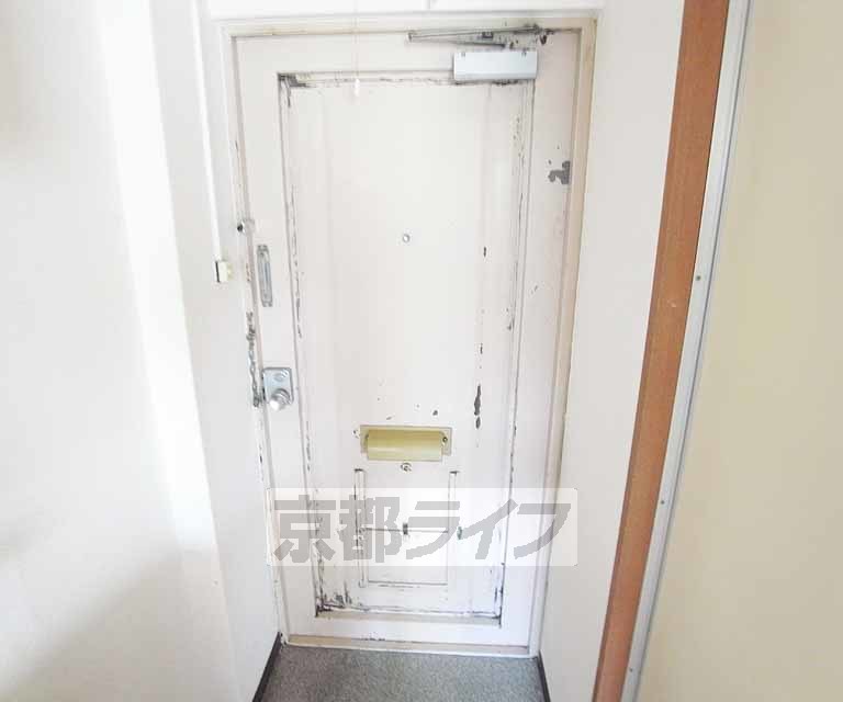 玄関　穏やかな玄関です