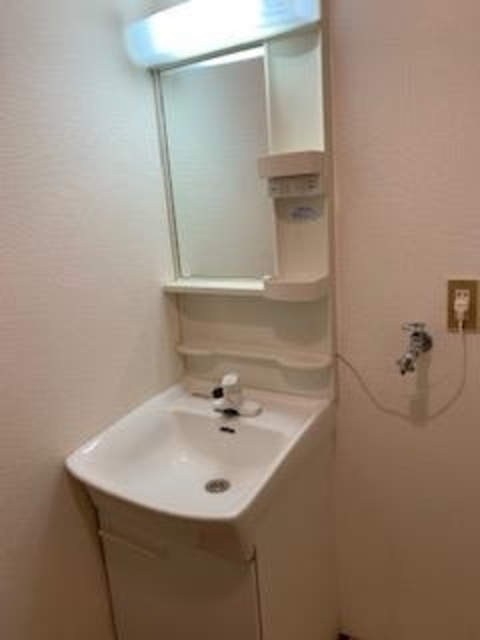 洗面設備　２０２　洗面台