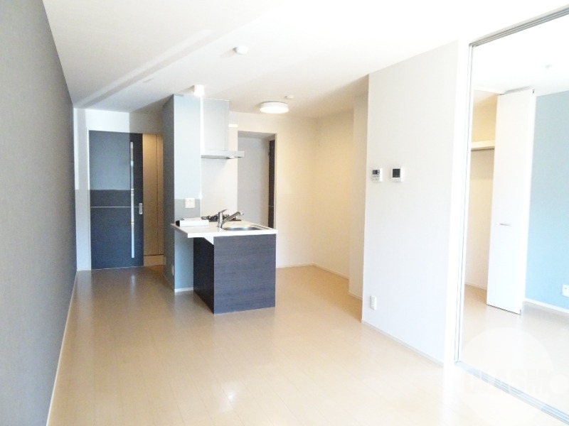 居室・リビング　オシャレなアイランド風キッチン♪