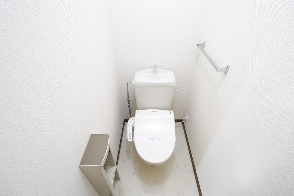 トイレ　温水洗浄便座♪