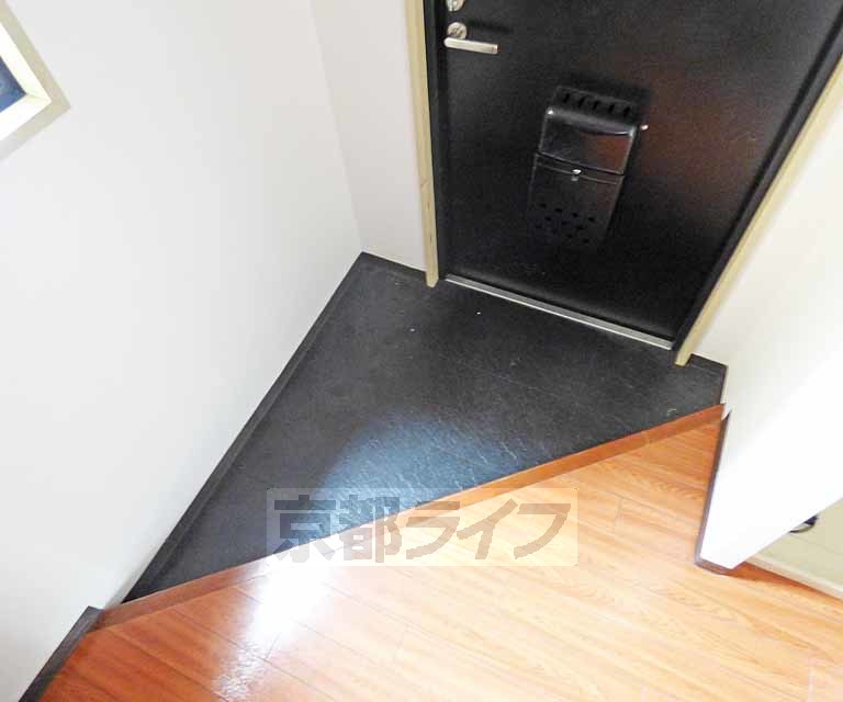 玄関　広々とした玄関です。